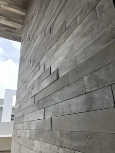Linha de revestimentos inspirada no estilo industrial.